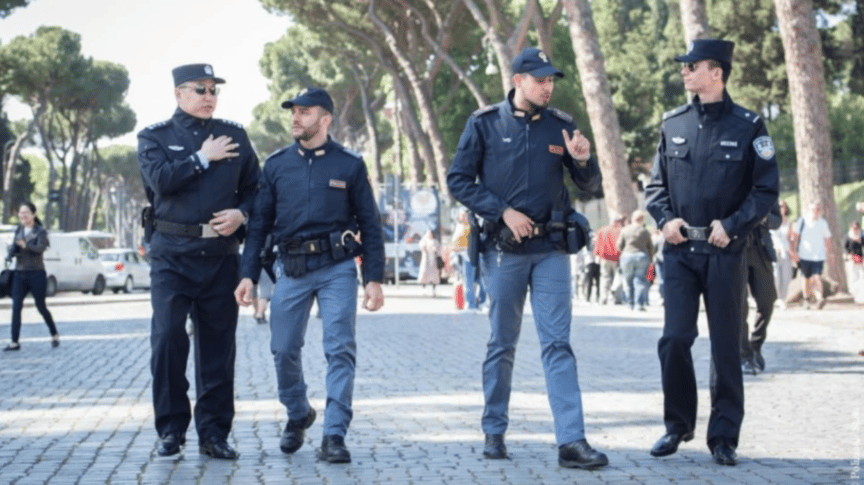 polizia italiana e cinese
